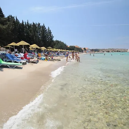 Ξενοδοχείο με διαμερίσματα Altin Yunus Çeşme