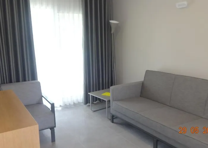 Altin Yunus Apart Beach Plus Апарт-отель Кешме